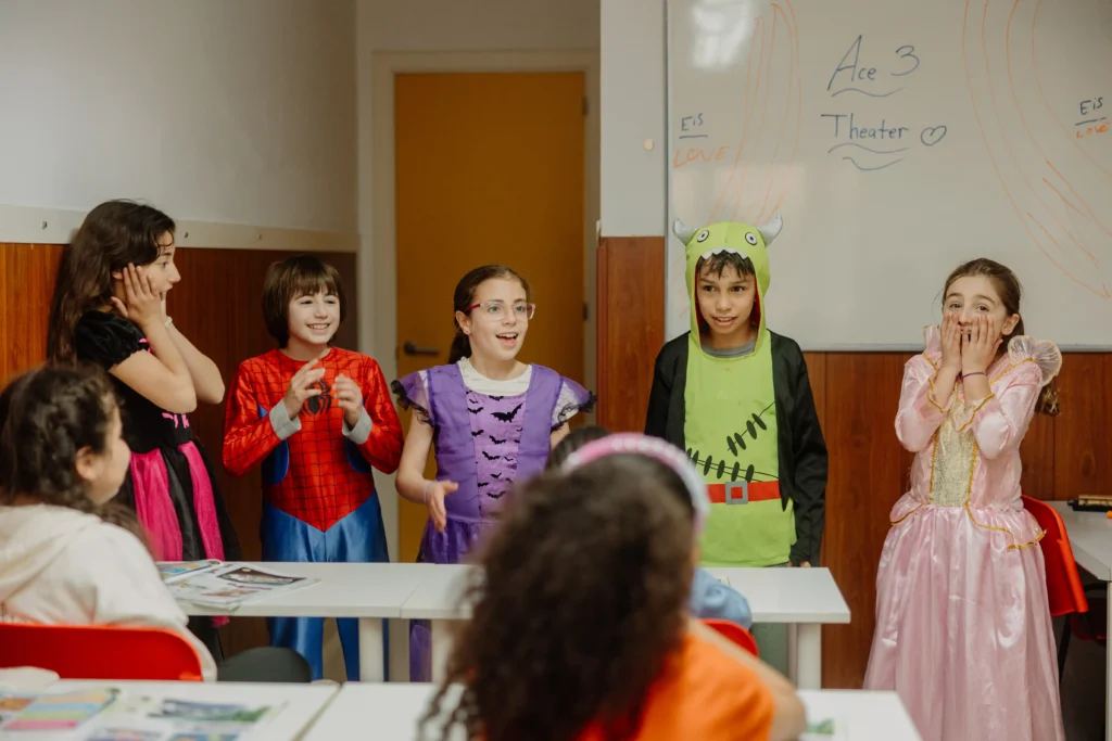 Ángulos holiday kids